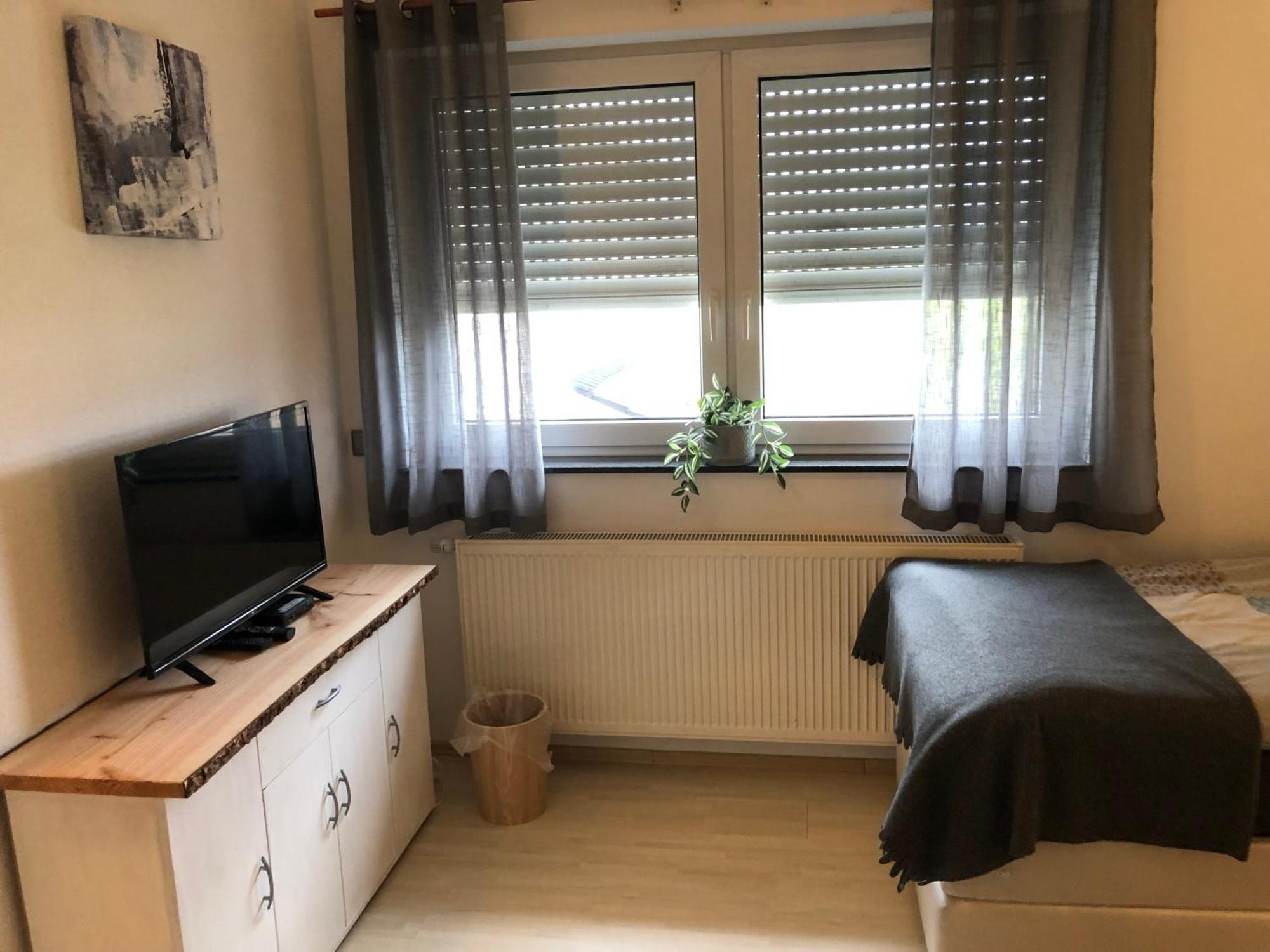 Pension Am Roemerhof Munzenberg Экстерьер фото