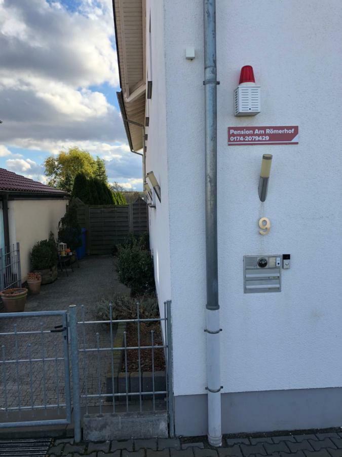 Pension Am Roemerhof Munzenberg Экстерьер фото